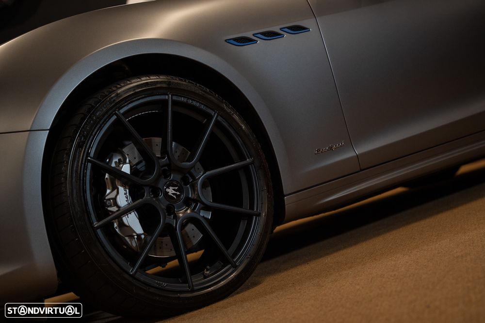 Maserati Ghibli - 11