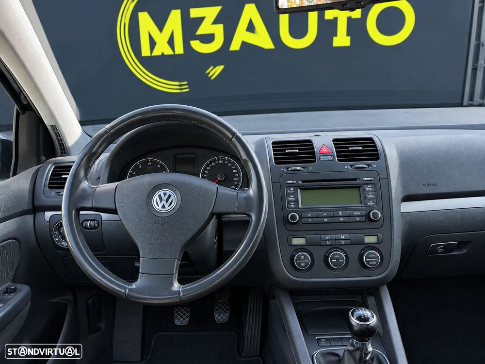 VW Golf 1.9 TDi 6V Confortline - 6