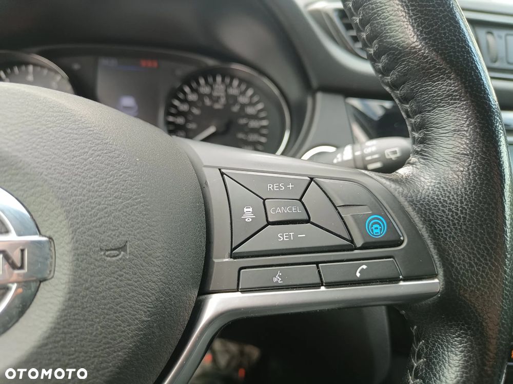 Nissan Qashqai - 11