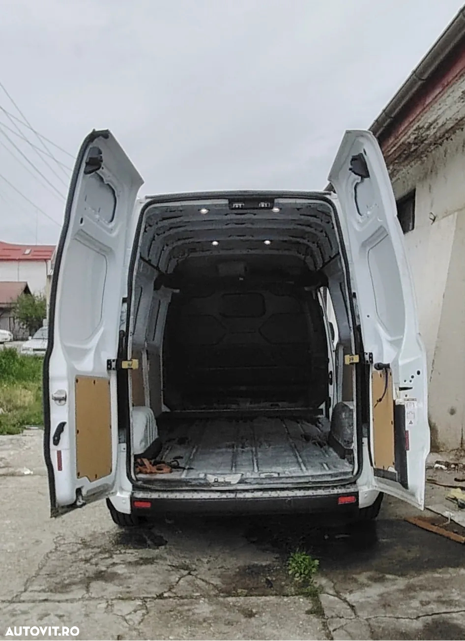 Ford Transit Custom - 2