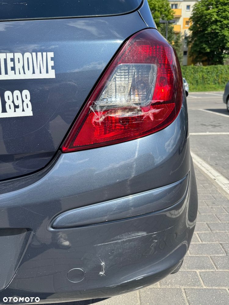 Opel Corsa - 15