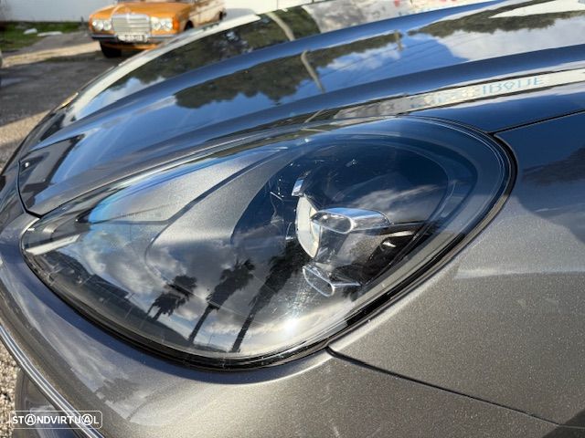 Porsche Cayenne E-Hybrid Tiptronic S - 20