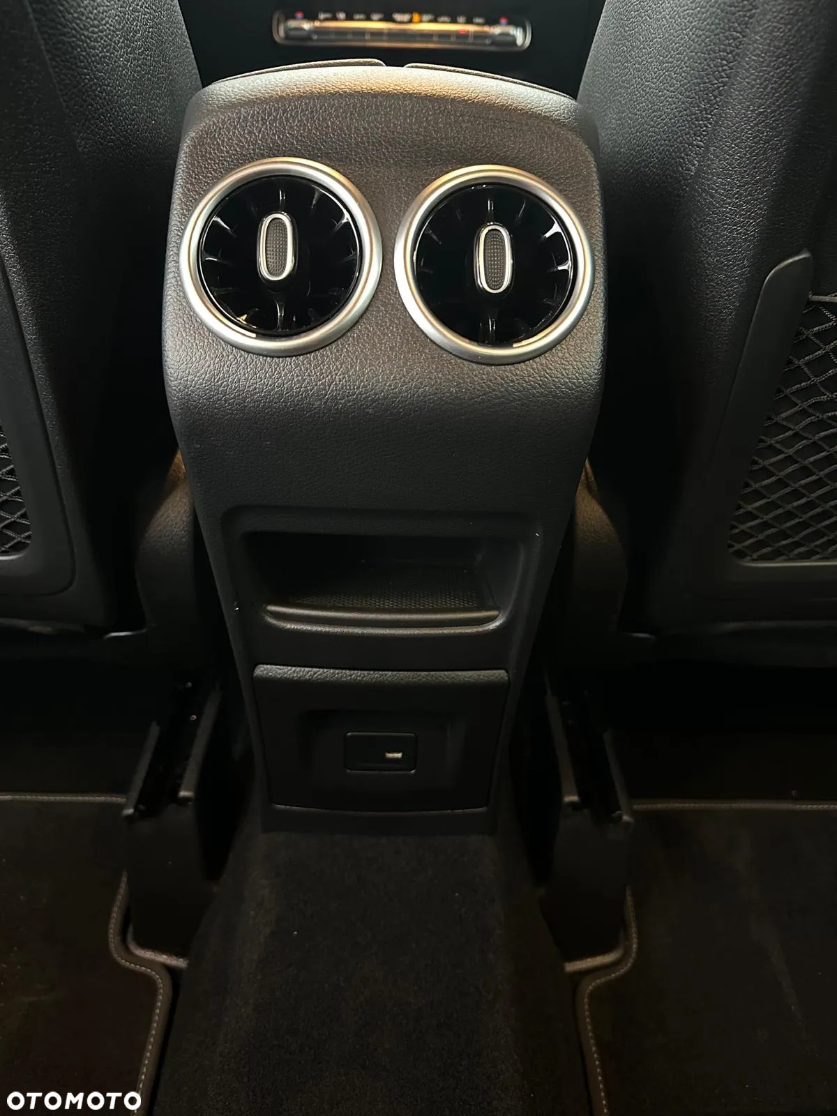 Mercedes-Benz Klasa B 180 d 8G-DCT - 16
