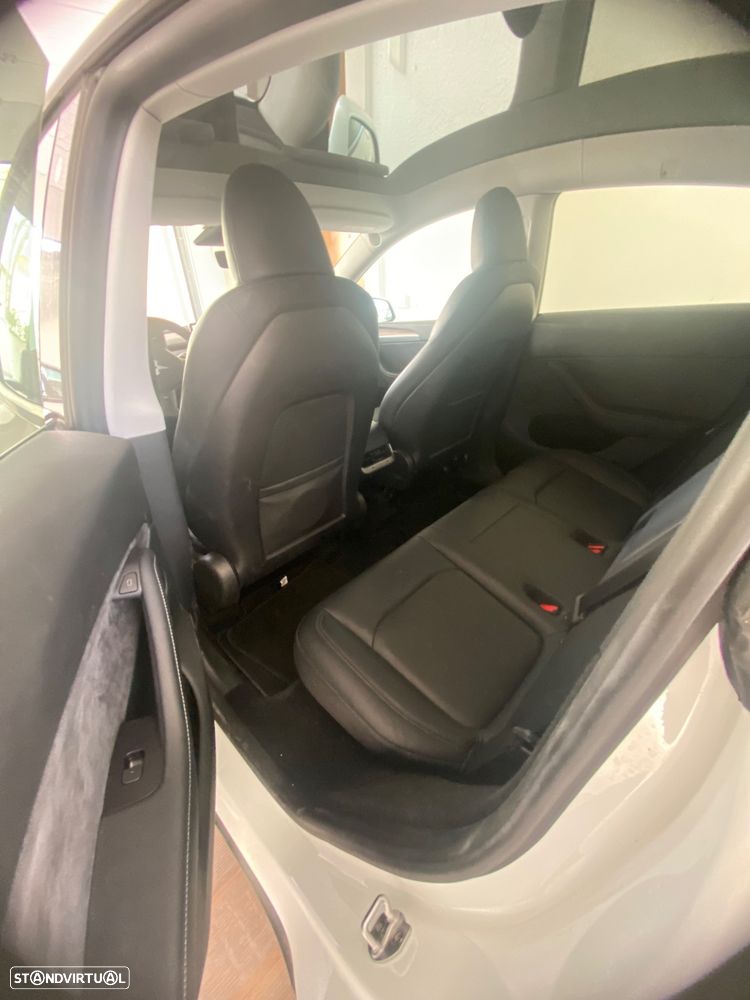 Tesla Model Y Performance Tração Integral - 19
