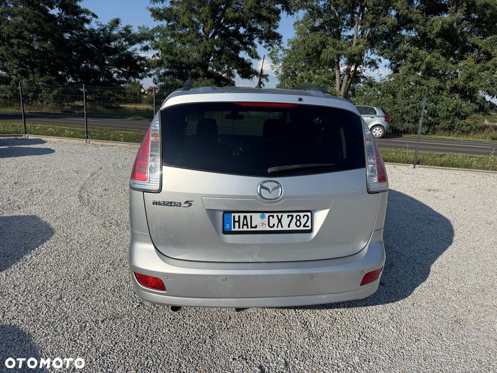 Mazda 5 2.0 Exclusive + - 38