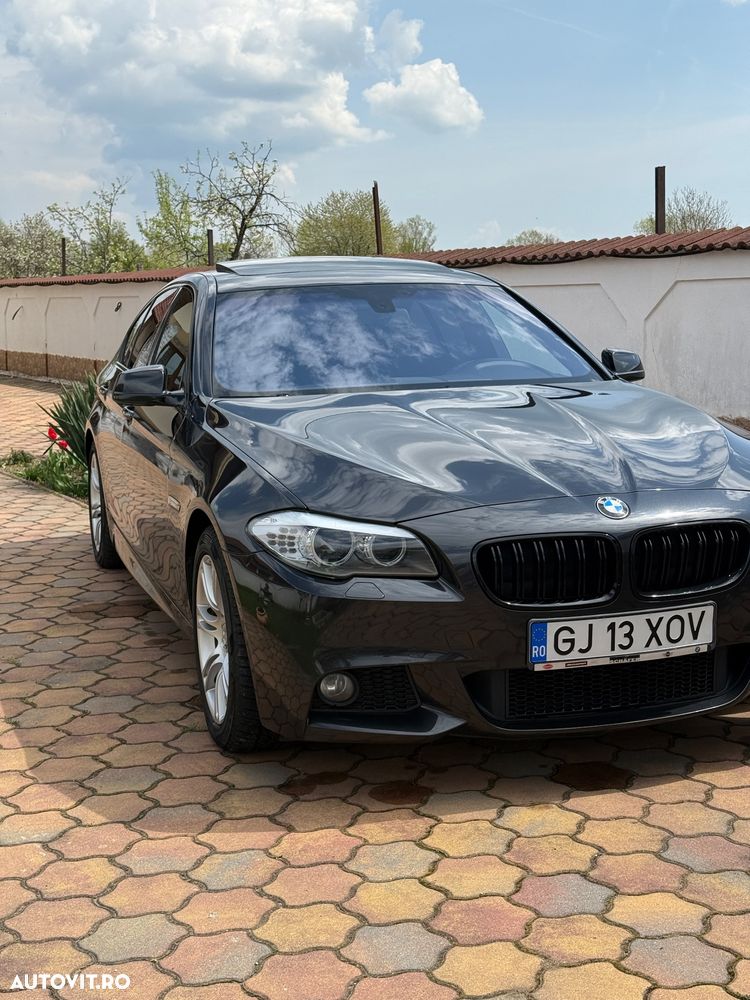 BMW Seria 5 520d xDrive - 7