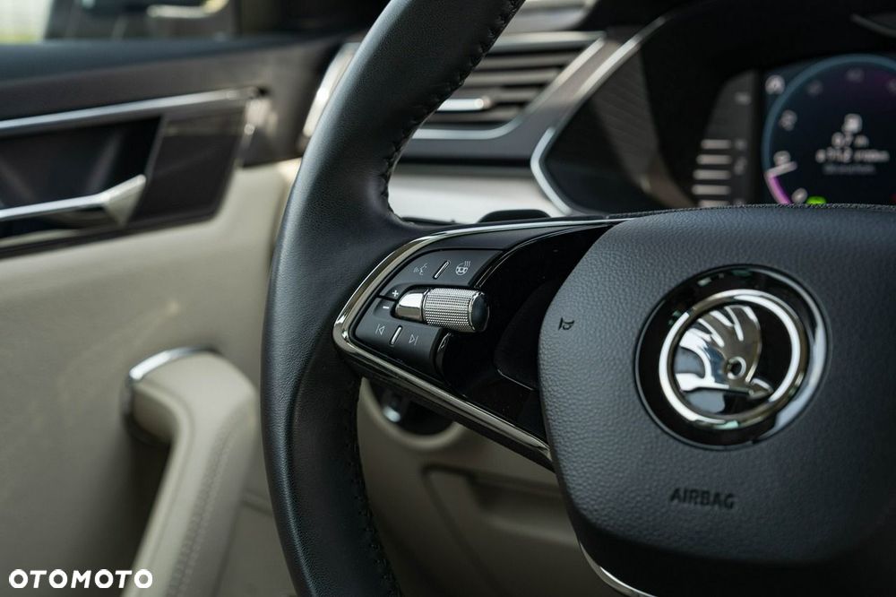 Skoda Superb - 17