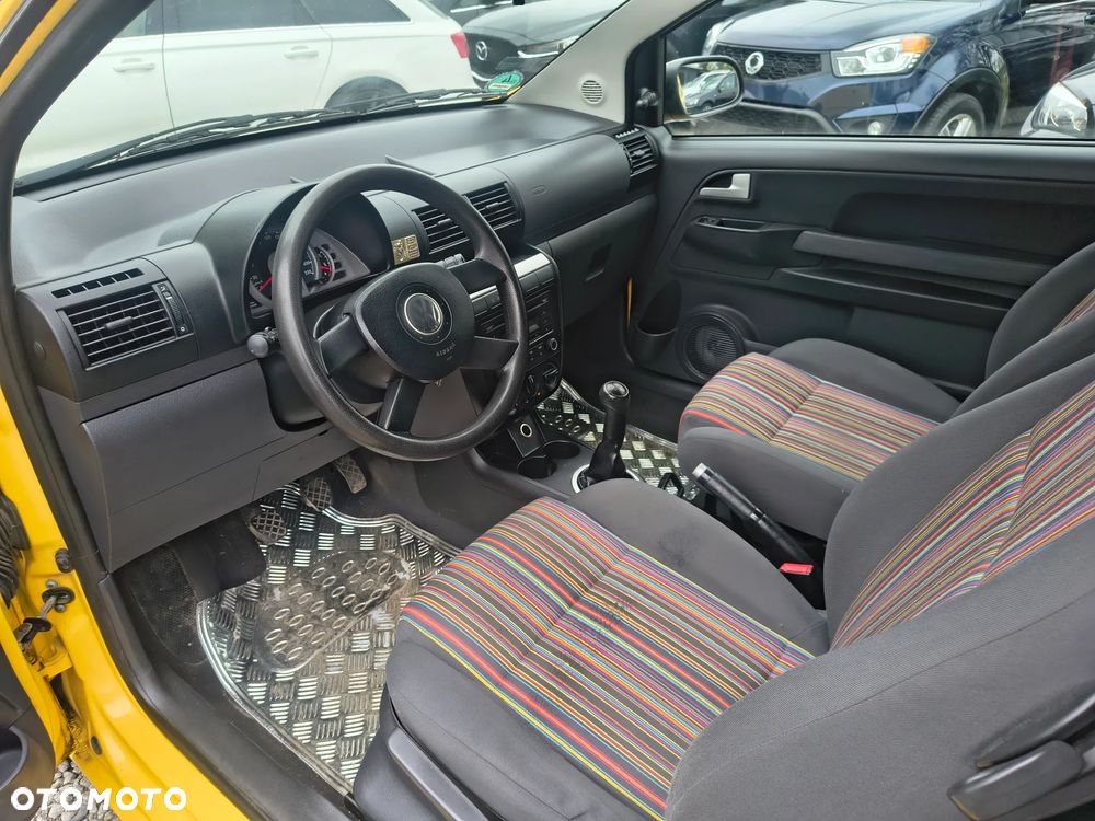 Volkswagen Fox 1.4 TDI Style - 13