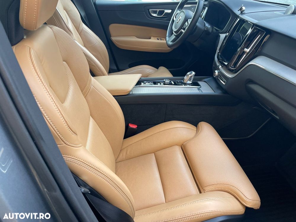 Volvo XC 60 T8 Twin Engine AWD Inscription - 19
