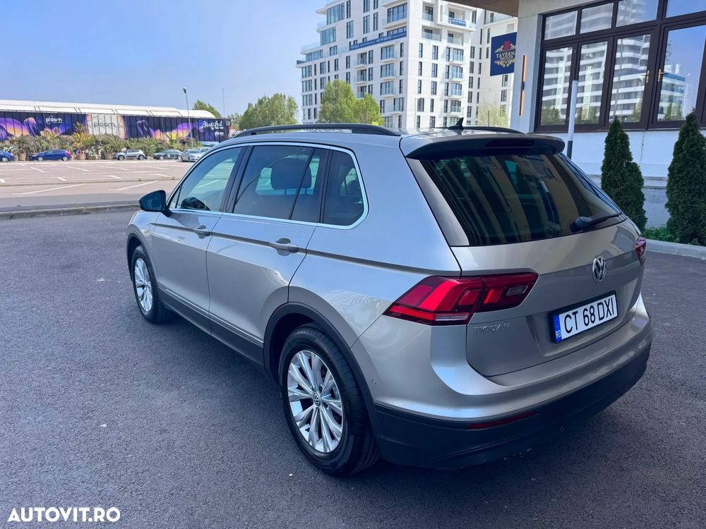 Volkswagen Tiguan 2.0 TDI SCR DSG Elegance - 8