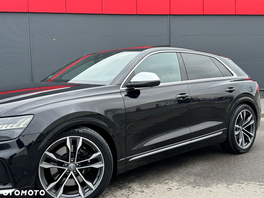 Audi SQ8 - 18