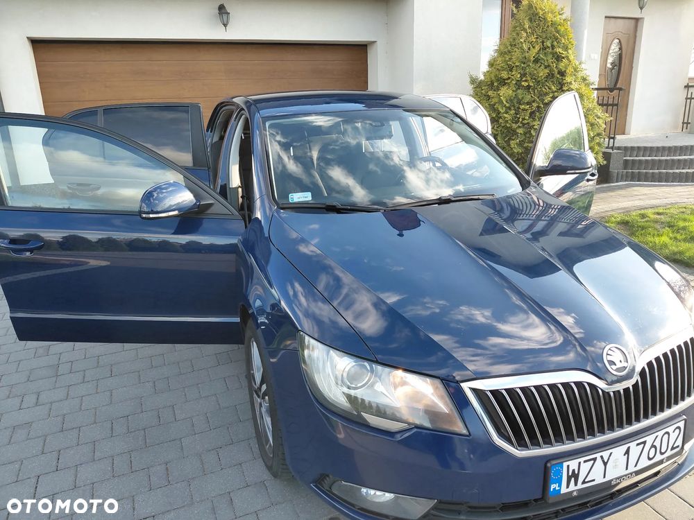 Skoda Superb 2.0 TDI Active - 1