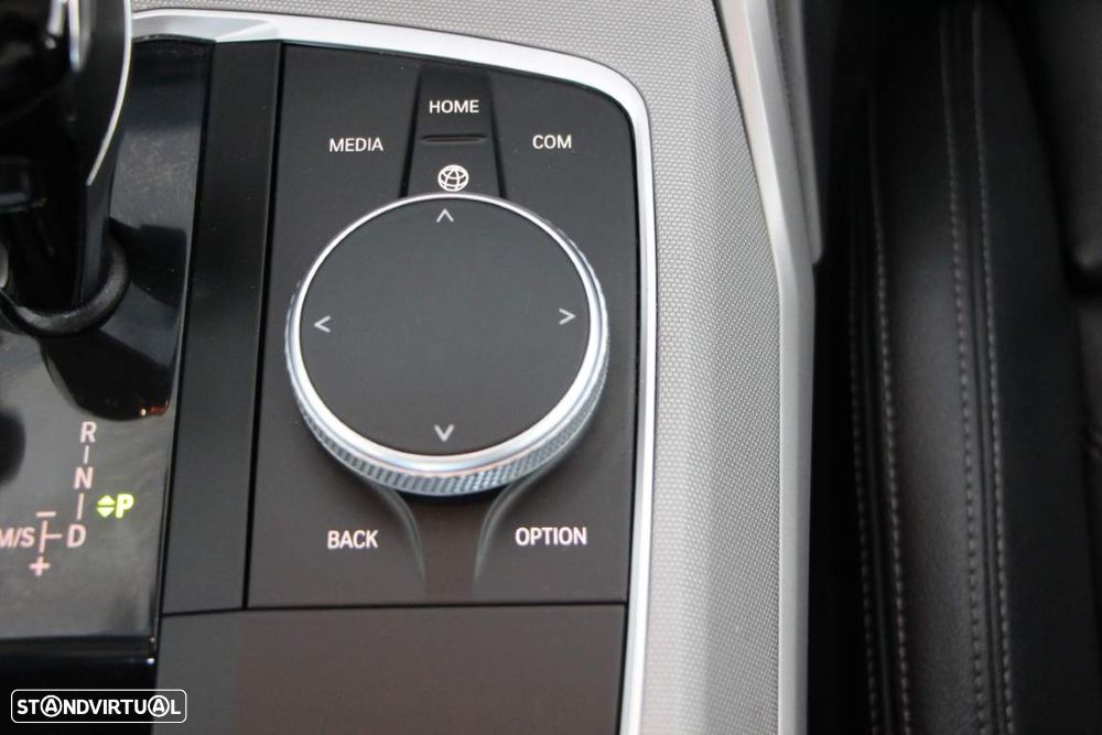 BMW 320 d Auto - 15