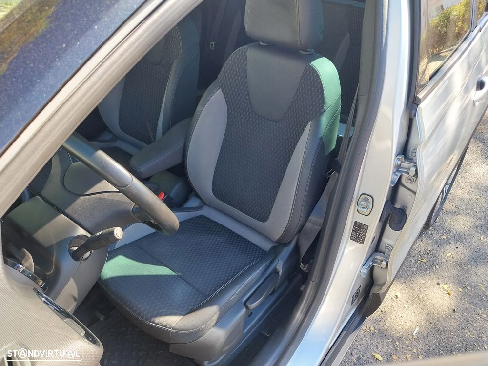 Opel Crossland X 1.2 T Innovation J17 - 5