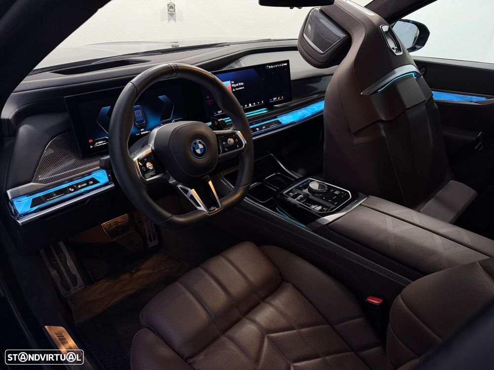 BMW 760 M760e xDrive - 31