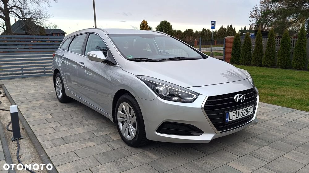 Hyundai i40 Kombi 1.6 Trend - 13