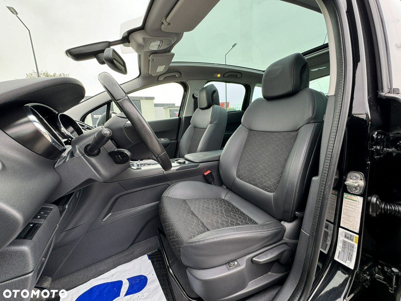 Peugeot 3008 BlueHDi 120 EAT6 Stop & Start Business Line - 18