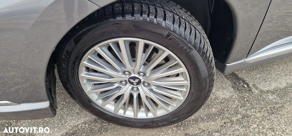 Mitsubishi Outlander 2.4 4WD Plug-In Hybrid Diamant - 22