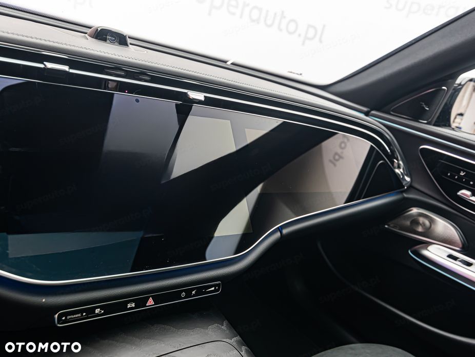 Mercedes-Benz Klasa E 220 d mHEV 4-Matic AMG 9G-Tronic - 12