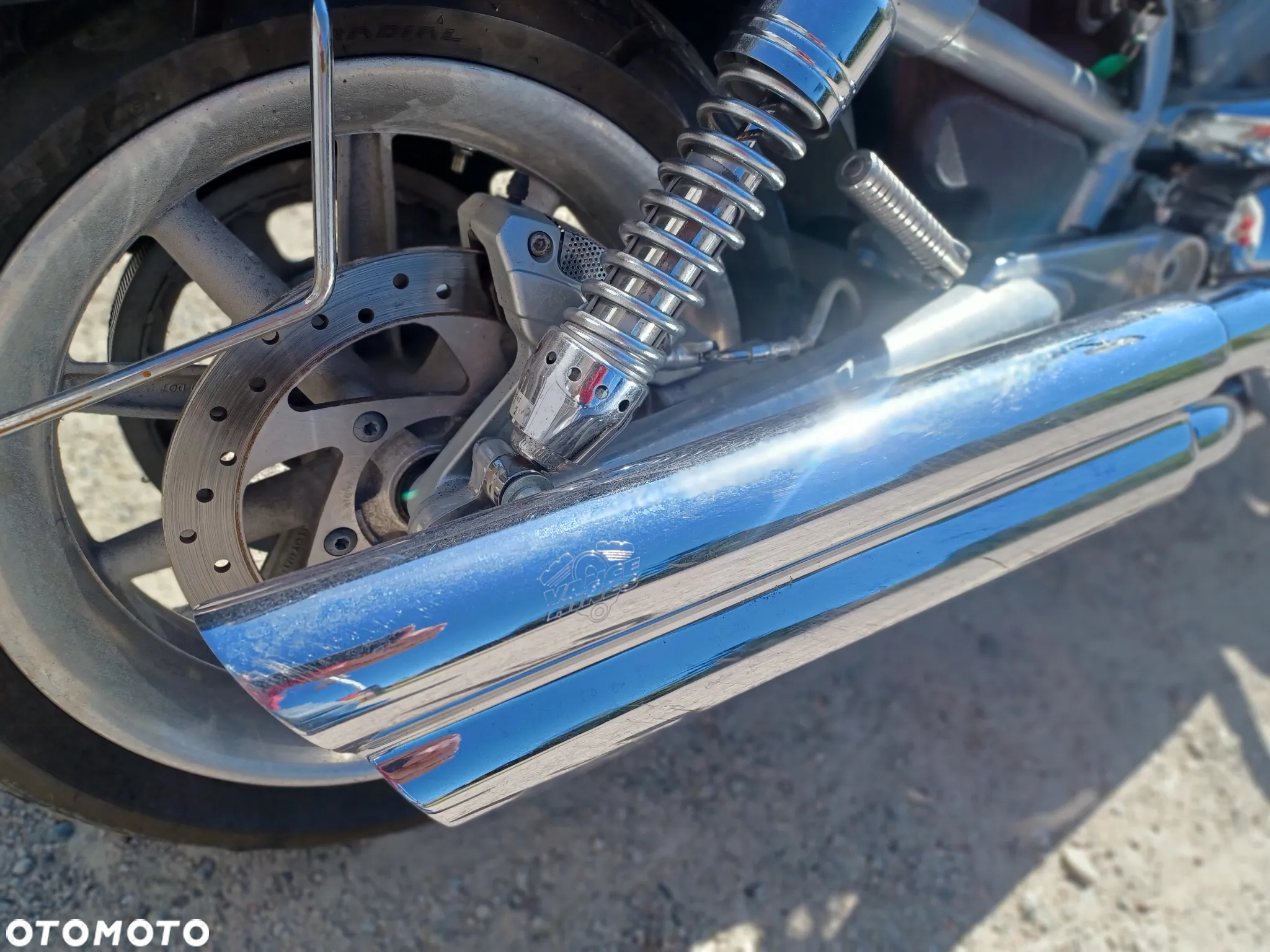 Harley-Davidson V-Rod Street Rod - 21
