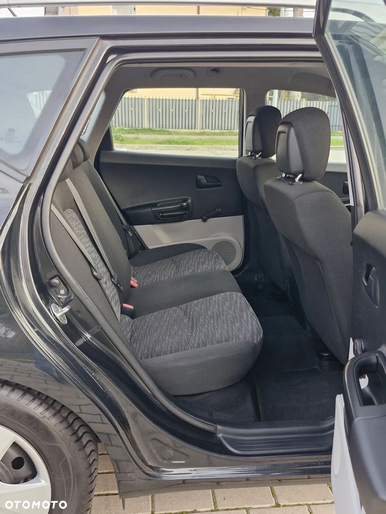 Kia Venga 1.4 CVVT Vision - 15