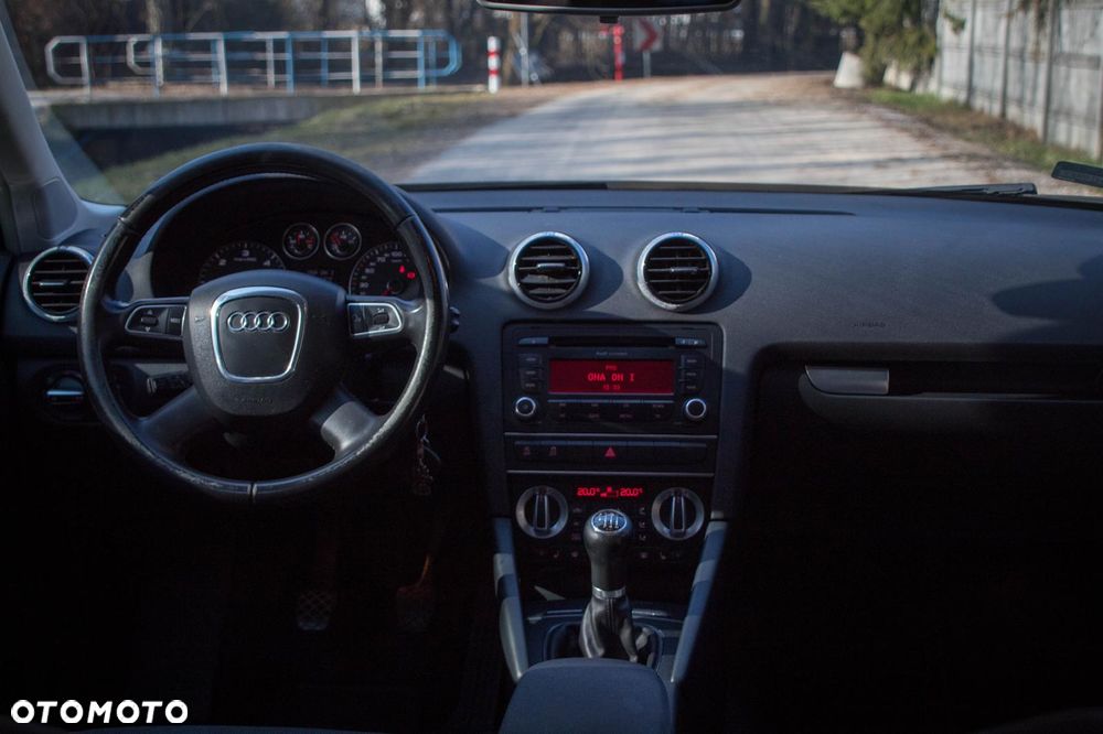 Audi A3 Sportback 2.0 TDI Ambition - 25