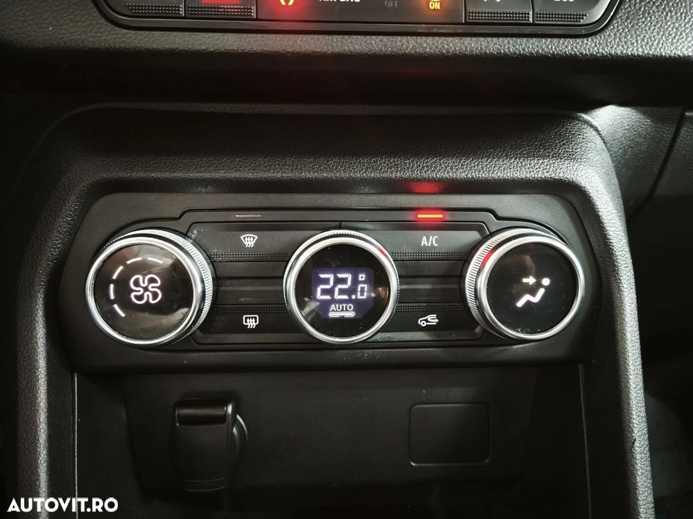 Dacia Sandero Stepway TCe 90 MT6 Comfort - 11