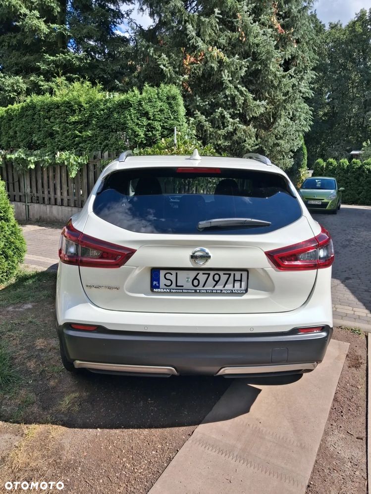 Nissan Qashqai 1.3 DIG-T N-Connecta - 10