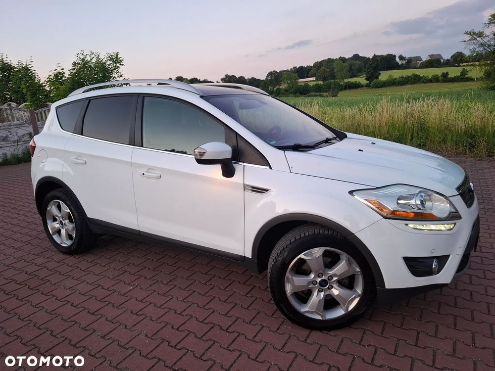 Ford Kuga 2.0 TDCi 4x4 Titanium - 9