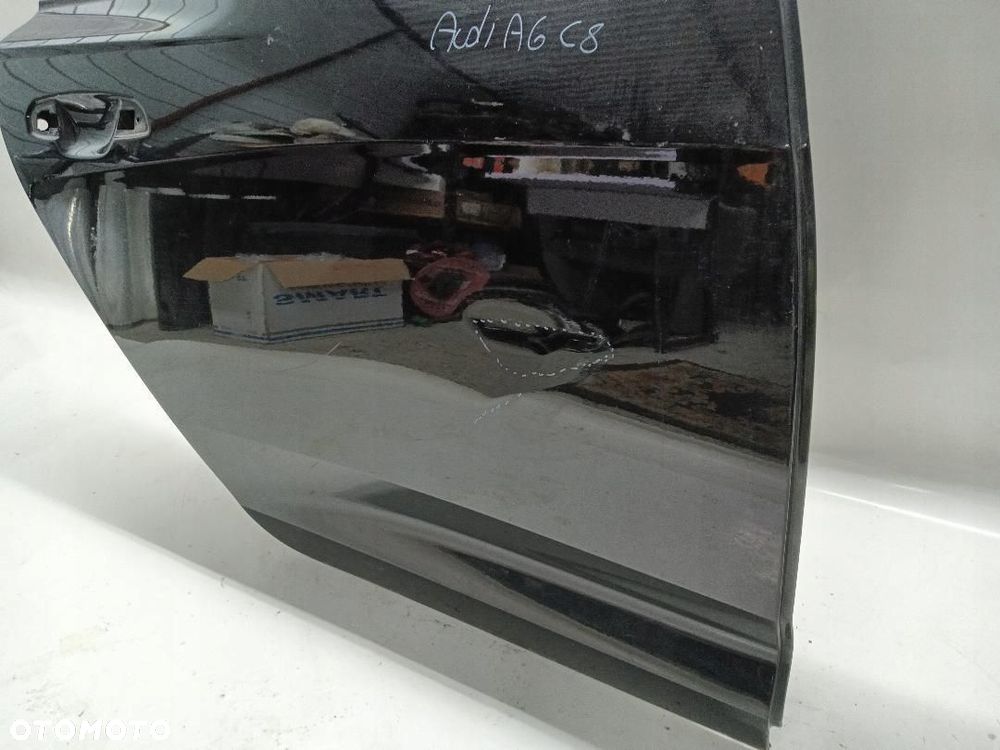 DRZWI PRAWE TYŁ TYLNE AUDI A6 C8 KOMBI 4K0 - 5