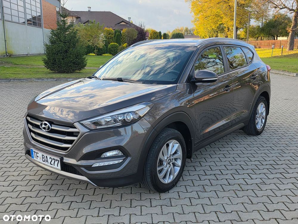 Hyundai Tucson - 2