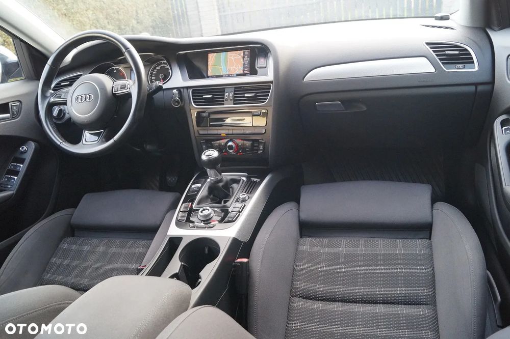 Audi A4 Avant 2.0 TDI DPF Ambition - 22