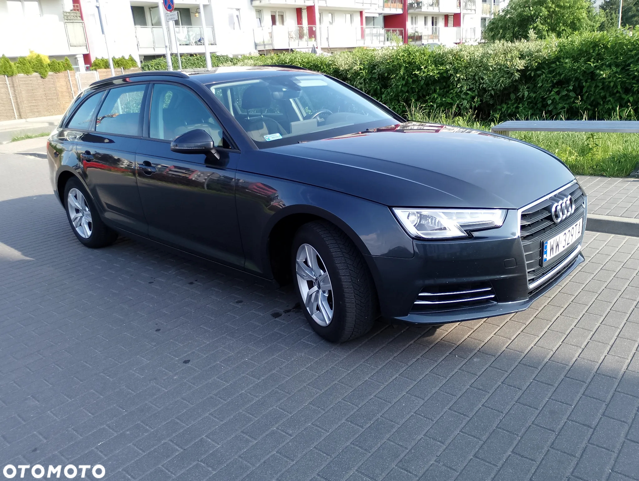 Audi A4 2.0 TDI S tronic - 2