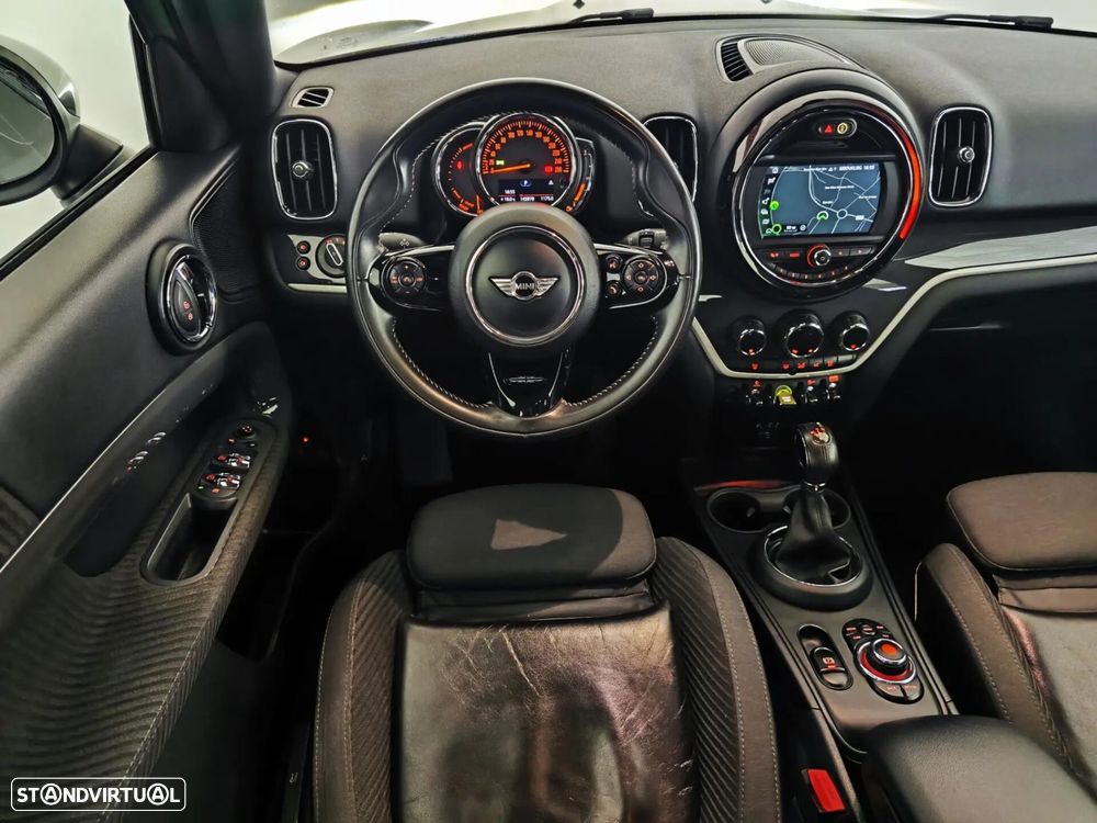 MINI Countryman Cooper SE ALL4 Auto - 7