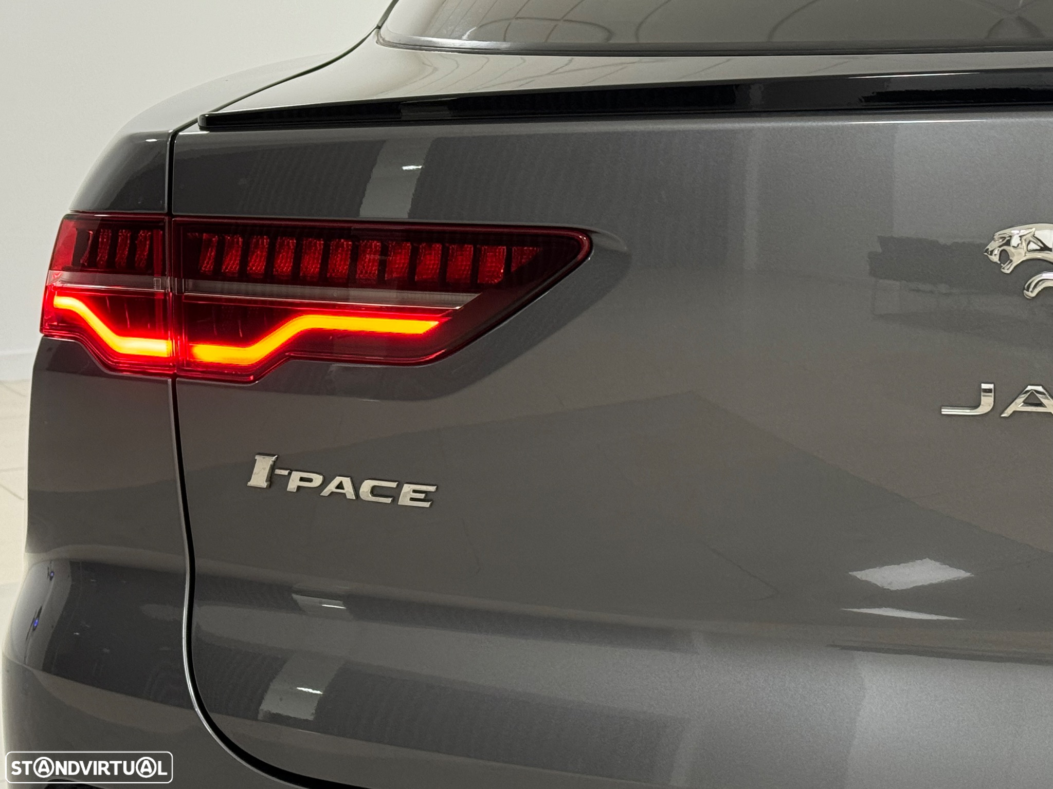 Jaguar I-Pace EV400 AWD SE - 38