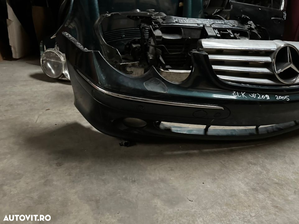 Toate piesele din fata MERCEDES CLK an 2005 diesel : capota, bara fata, grila, trager, radiatoare, ventilator, faruri, aripi - 6