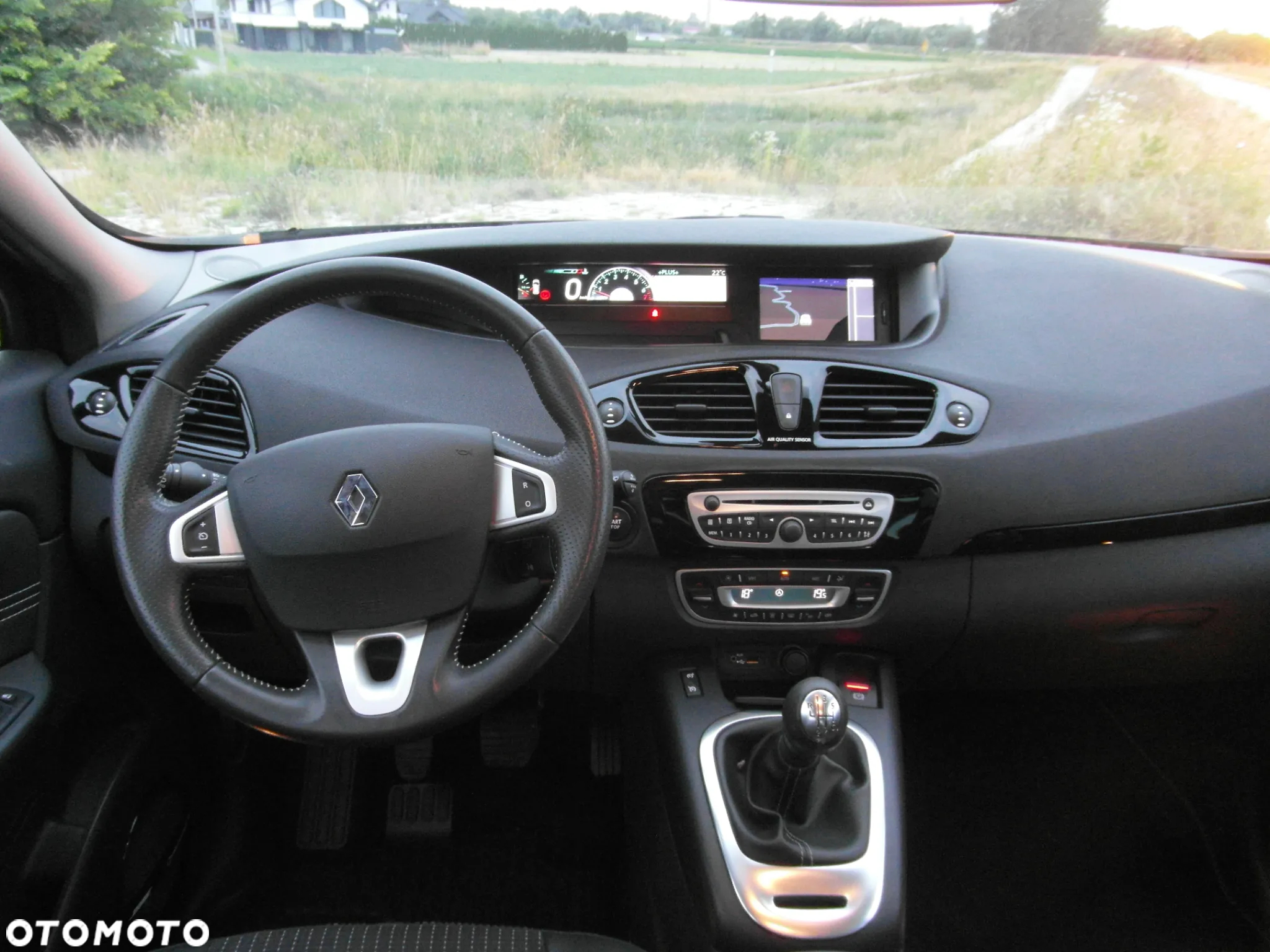 Renault Scenic TCe 130 Bose Edition - 21
