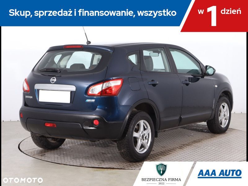 Nissan Qashqai - 6