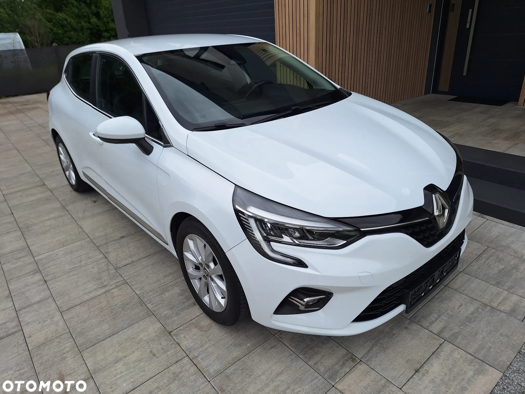Renault Clio - 14