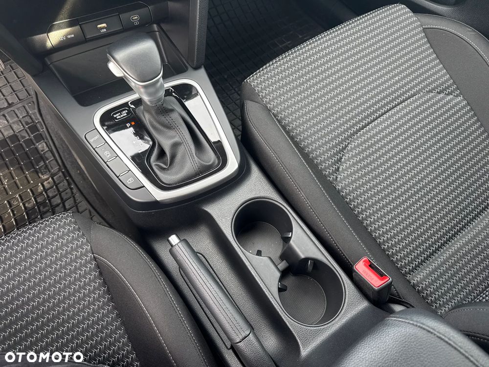 Kia Ceed 1.5 T-GDI M DCT - 15