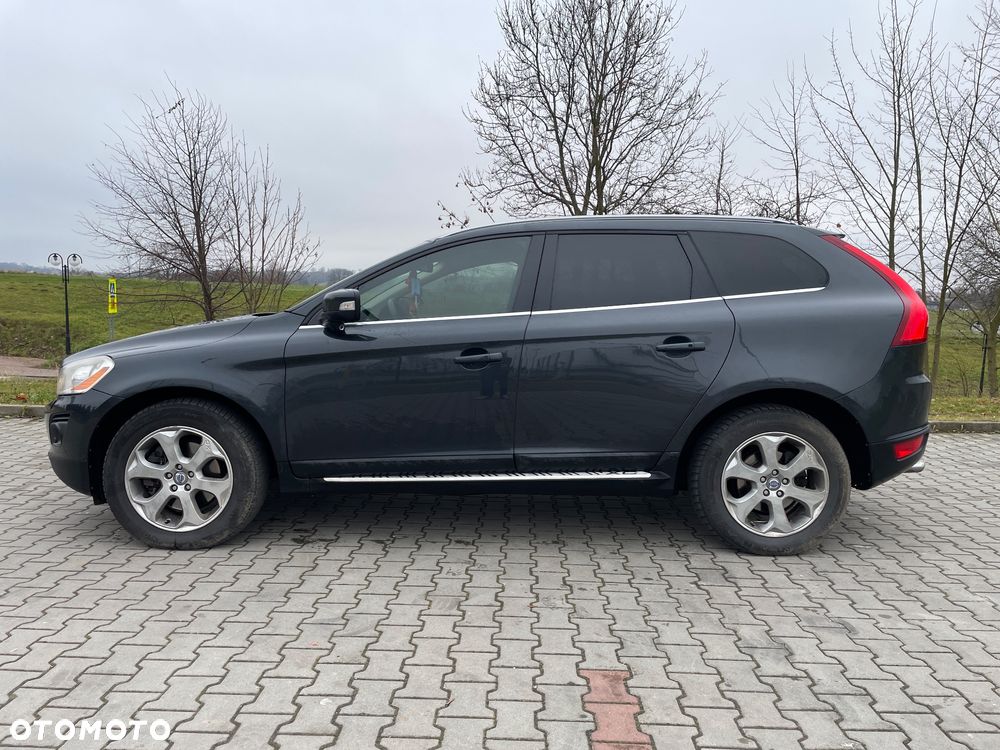 Volvo XC 60 - 2
