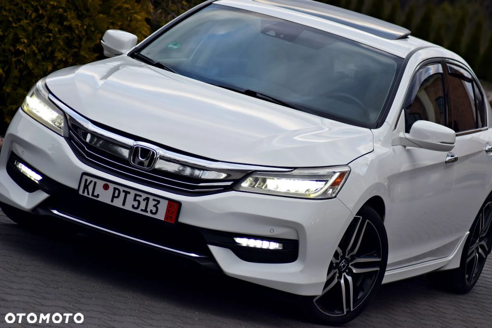 Honda Accord - 1