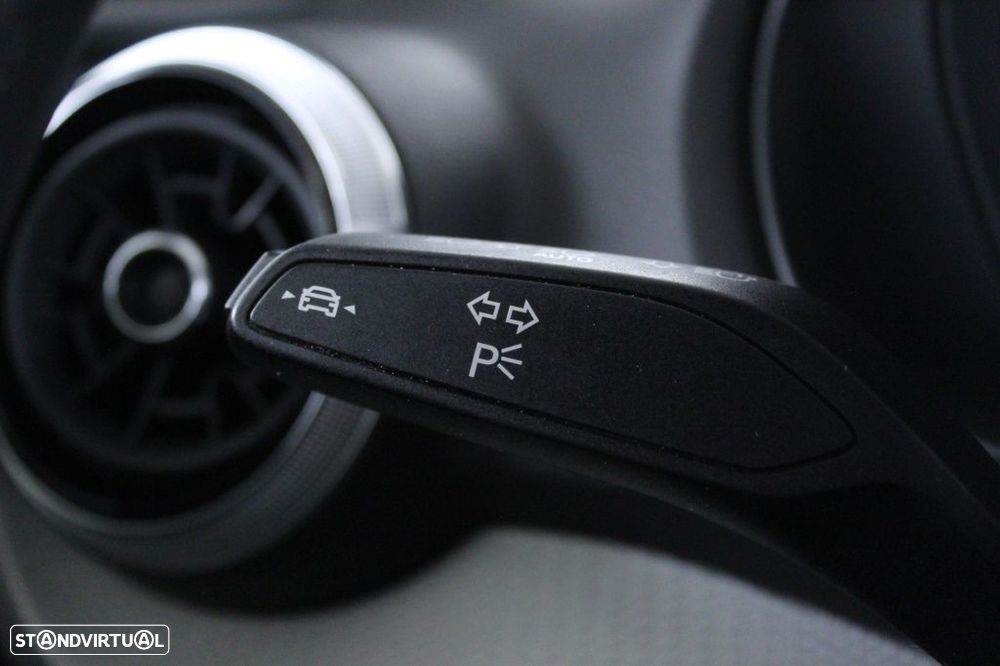 Audi Q2 30 TFSI Advanced - 25