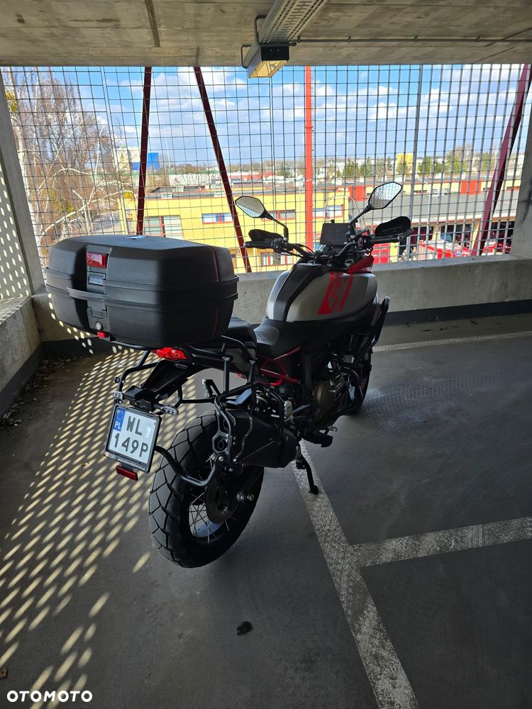 QJMOTOR SRT 600SX - 9