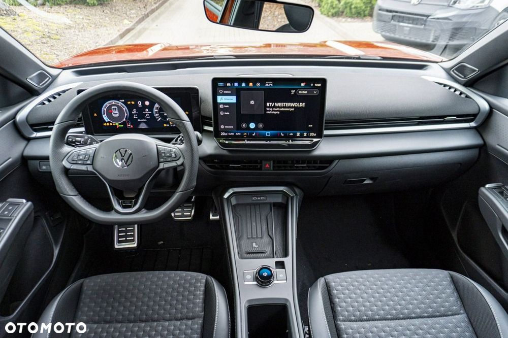Volkswagen T-Roc - 19