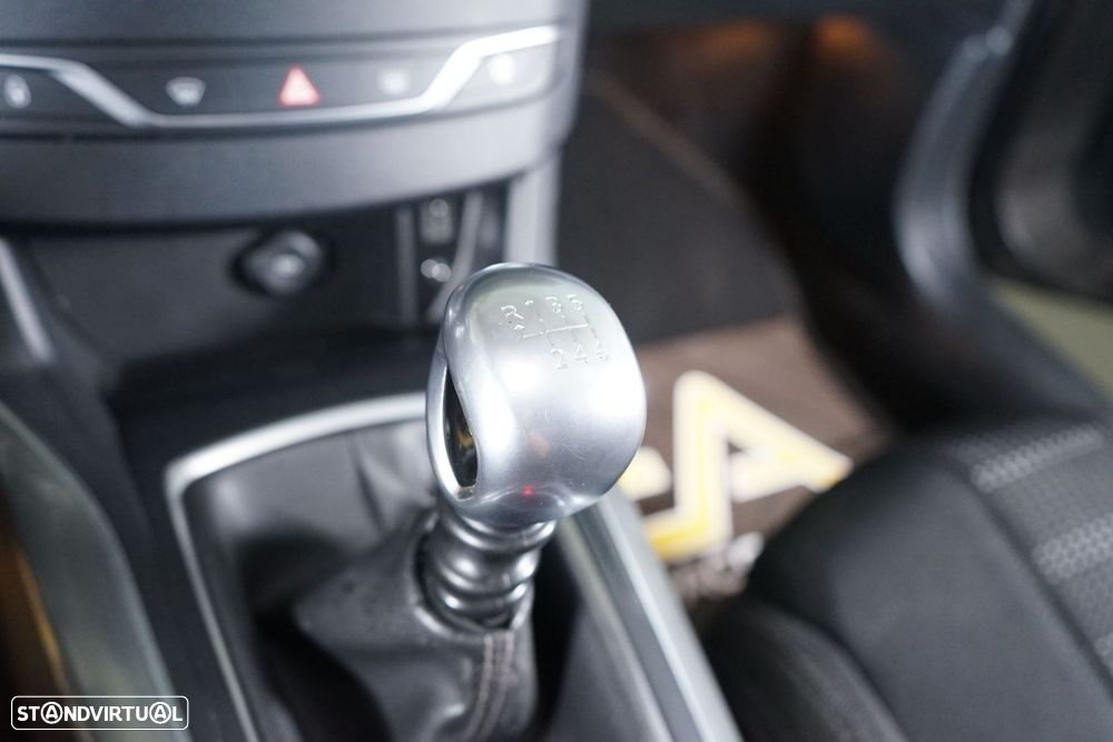 Peugeot 308 1.6 e-HDi Allure - 28