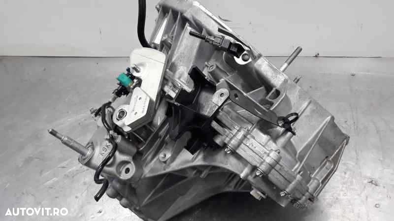 Cutie viteze Dacia Duster 1.6 Benzina; 6 Trepte; TL8008; 4x4; 2018 - 1