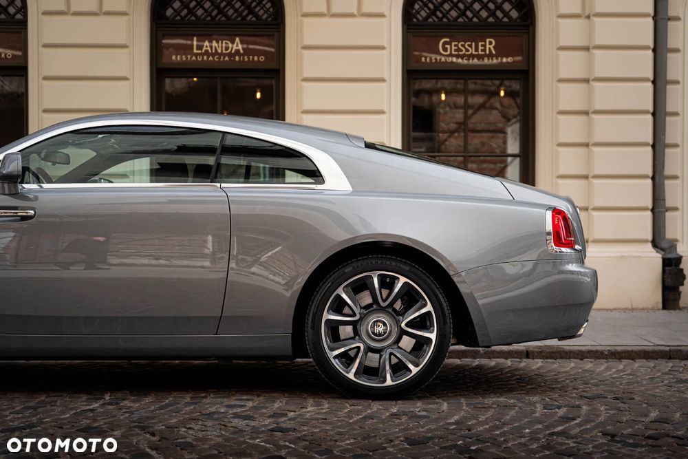 Rolls-Royce Wraith - 14