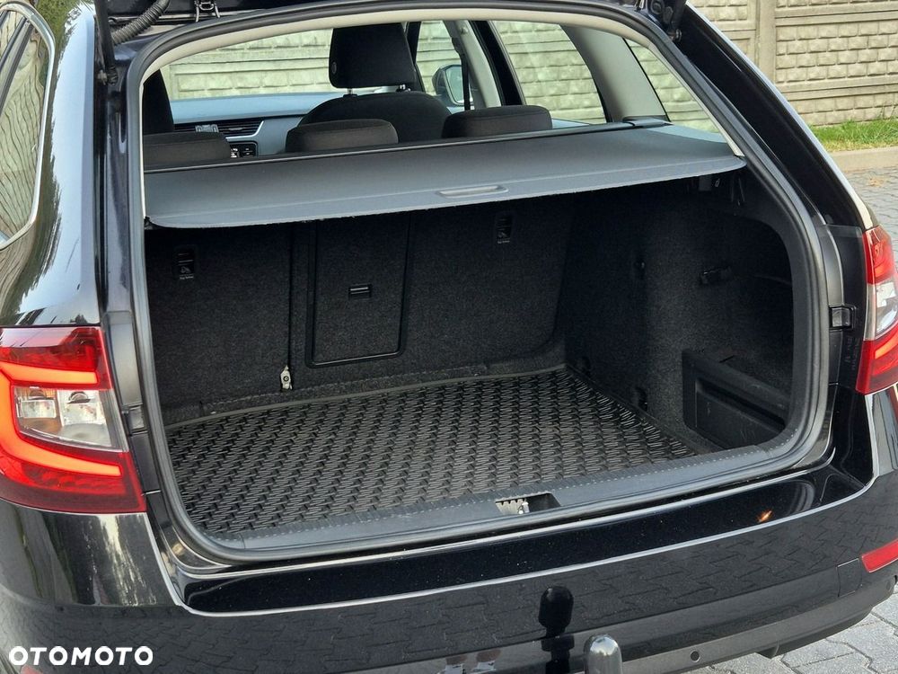 Skoda Octavia 2.0 TDI DSG Style - 9