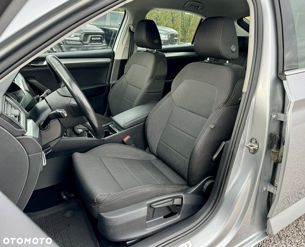 Skoda Superb 2.0 TDI SCR Ambition - 22